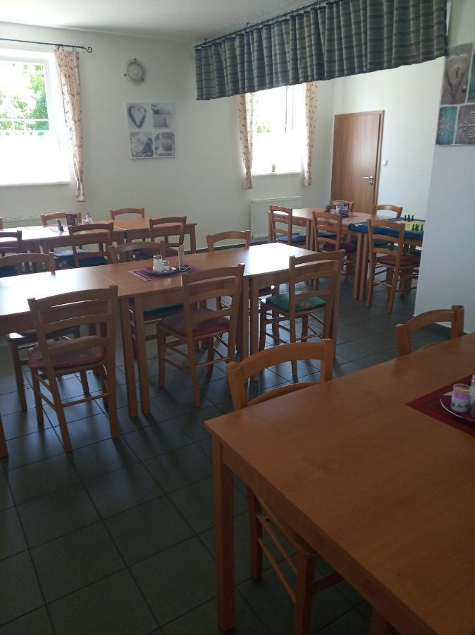 Penzion Na Podlesí ve Zlaté Koruně Zlatá Koruna Exteriér fotografie