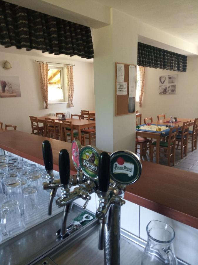 Penzion Na Podlesí ve Zlaté Koruně Zlatá Koruna Exteriér fotografie